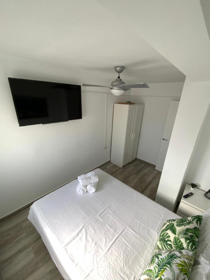 Guadalete Apartamentos Malaga Bagian luar foto